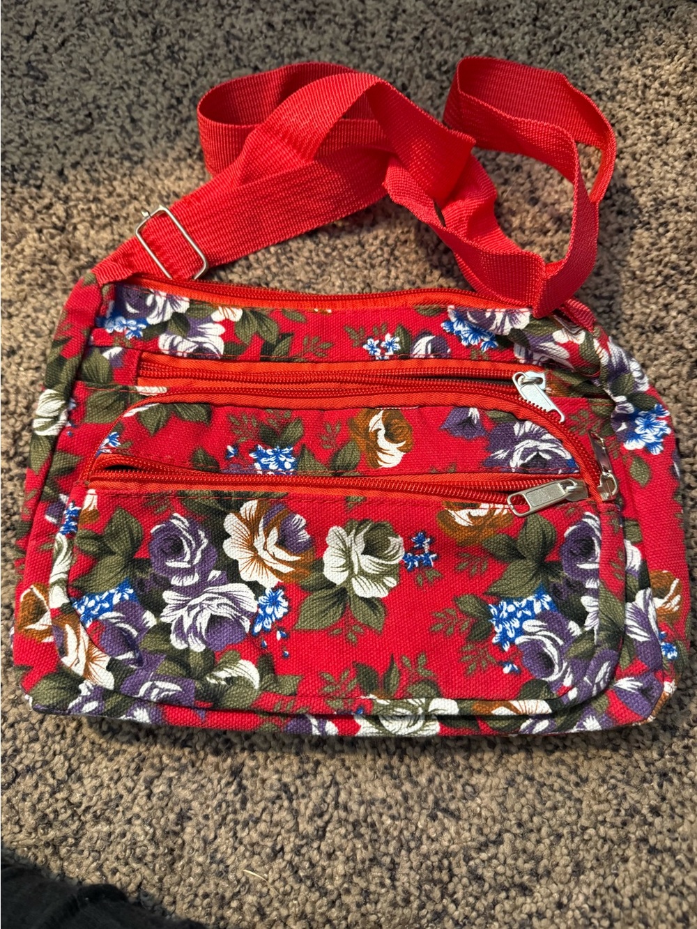 Red rose crossbody purse
